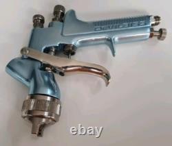Pistolet à peinture Devilbiss GTI W 1.4 avec capot d'air 115 HVLP et godet / pot de pistolet neuf.