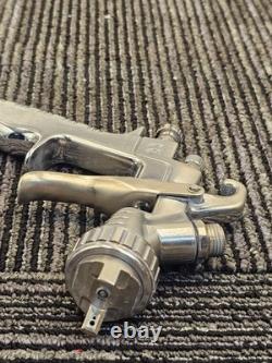 Pistolet à peinture PRO-TEK 4000 Series HVLP à gravité 1,3 mm 600 mL