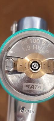 Pistolet à peinture SATA jet 100 B F HVLP buse 1.9 avec godet