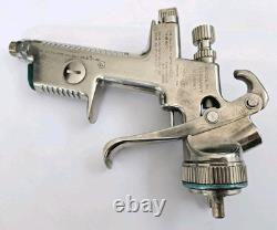 Pistolet à peinture Sata satajet 2000 b 1.3 HVLP numérique + godet de pistolet à peinture tout neuf