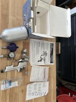 Pistolet à peinture Sharpe Titanium T1-HVLP TI. Utilisé quelques fois. BIEN.