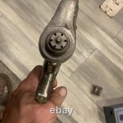 Pistolet à peinture à gravité HVLP Snap On 1,3 mm rouge Saber BF813 fabriqué aux États-Unis