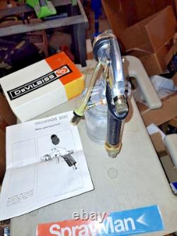 Pistolet à peinture à turbine HVLP DeVilbiss JGHV-501 avec godet de pression Sharpe 450