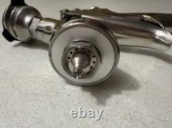 Pistolet de pulvérisation ANEST IWATA Supernova Entech LS400 Série HVLP à alimentation par gravité 1,3 mm