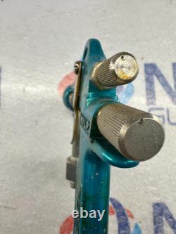 Pistolet de pulvérisation HVLP à gravité Binks Trophy