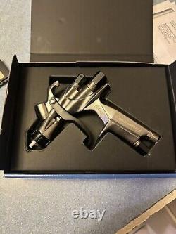Pistolet de pulvérisation Meiji FINER-CORE-15 1,5 mm Centre Cup sans godet alimentation gravitaire