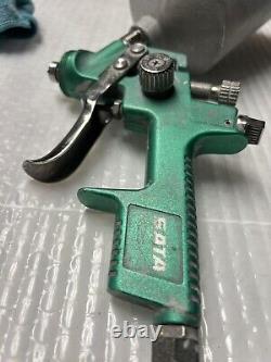 Pistolet de pulvérisation SATA KLC HVLP 1.7 pour apprêt vert