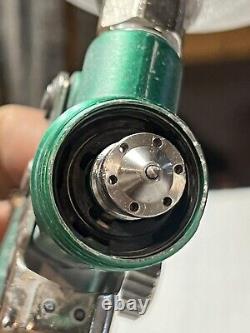 Pistolet de pulvérisation SATA KLC HVLP 1.7 pour apprêt vert