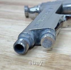Pistolet de pulvérisation à alimentation par gravité ANEST IWATA LPH400-LV4 Extreme Series HVLP 400LV 1.4 E