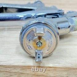 Pistolet de pulvérisation à alimentation par gravité ANEST IWATA LPH400-LV4 Extreme Series HVLP 400LV 1.4 E