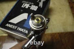 Pistolet de pulvérisation à pression Anest Iwata LPH-100 HVLP 1.2 mm