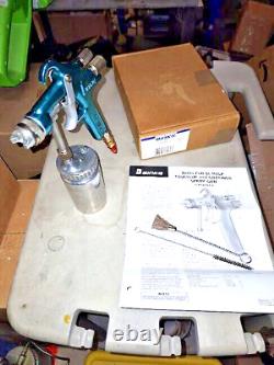 Pistolet pulvérisateur Binks Cub SL HVLP avec godet siphon de 8 oz 7011-3502-3