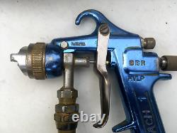 Pistolet pulvérisateur HVLP Binks Mach 1 et pot sous pression d'occasion