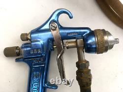 Pistolet pulvérisateur HVLP Binks Mach 1 et pot sous pression d'occasion