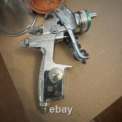 Pistolet pulvérisateur Sata Jet 3000 HVLP avec grand godet