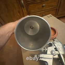 Pistolet pulvérisateur Sata Jet 3000 HVLP avec grand godet