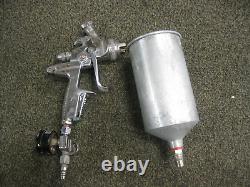 Sata Jet 3000 HVLP 1.3 avec godet d'origine